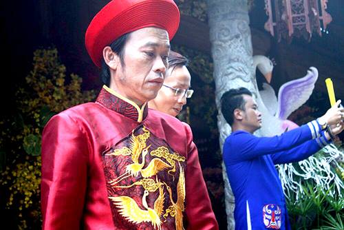 Hoài Linh: "Thế nào là loạn đền thờ Tổ?"