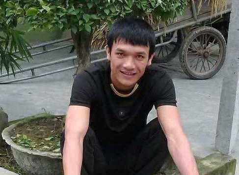 Đánh dã man chủ máy gặt, thu tiền "bảo kê" 17 triệu đồng