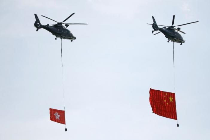 Hồng K&ocirc;ng c&oacute; l&atilde;nh đạo mới, &ocirc;ng Tập cảnh b&aacute;o cứng rắn - Ảnh 4.