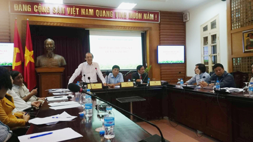 
Cuộc họp b&aacute;o của Bộ VH-TT-DL n&oacute;ng với những c&acirc;u hỏi về cơ chế xin-cho trong cấp ph&eacute;p ca kh&uacute;c
