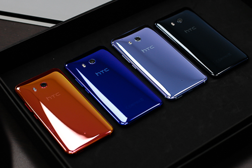 HTC U11: Cảm ứng cạnh viền, RAM 6 GB