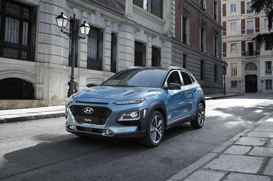 SUV cỡ nhỏ Hyundai Kona ch&iacute;nh thức ra mắt - Ảnh 1.