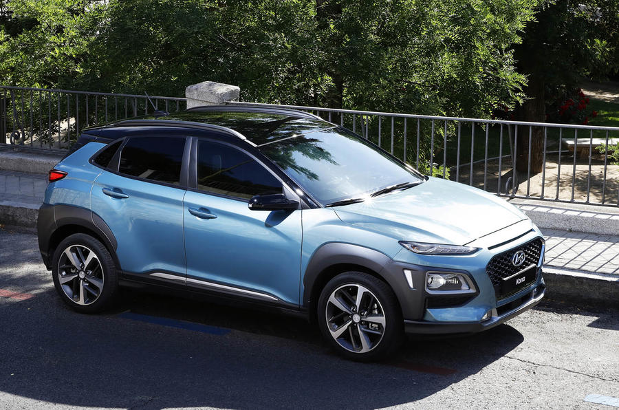 SUV cỡ nhỏ Hyundai Kona ch&iacute;nh thức ra mắt - Ảnh 4.