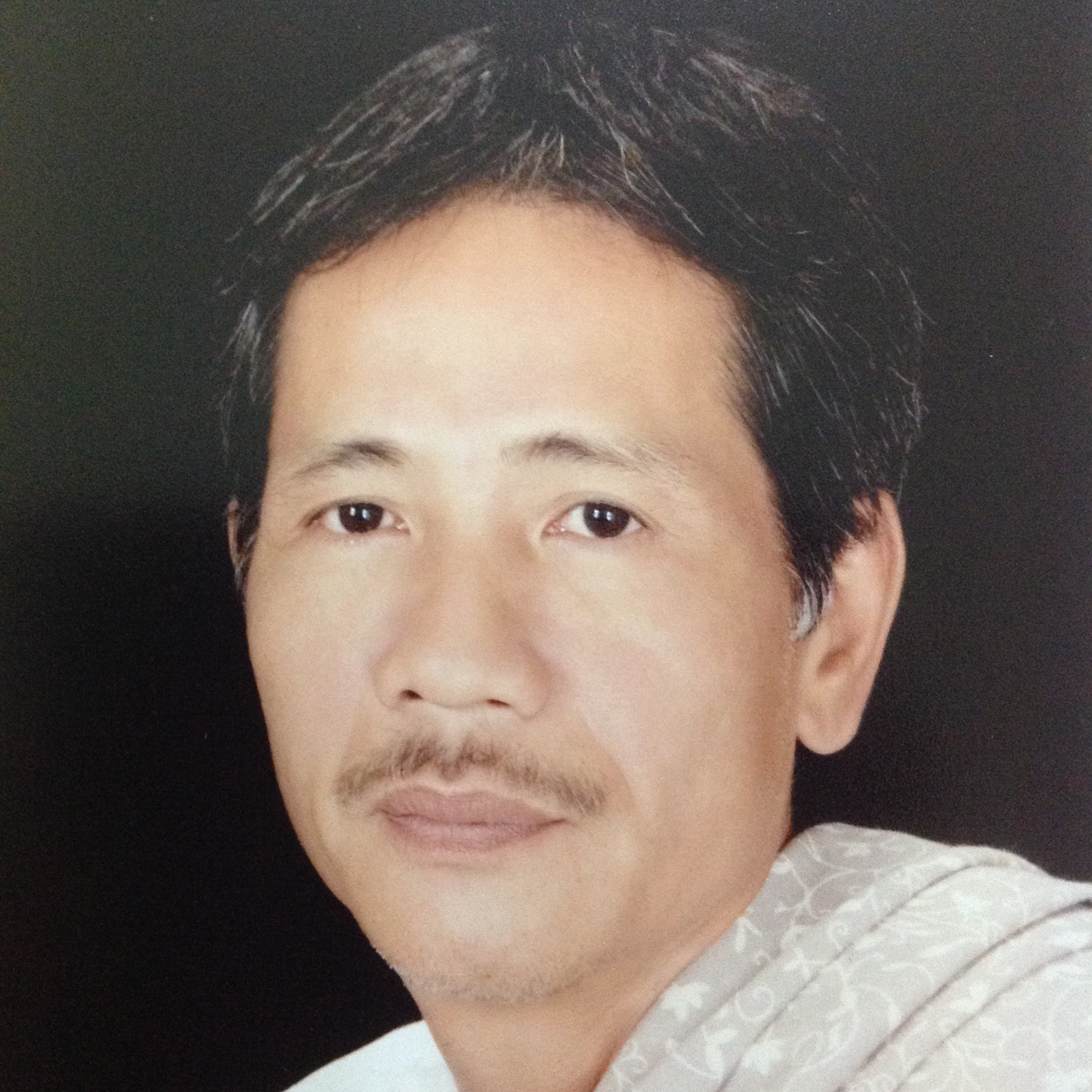 Nhà viết kịch Lê Chí Trung. Ảnh: Thanh Điền