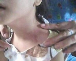 Bé gái uất nghẹn: "Chú ấy hại con 2 lần"