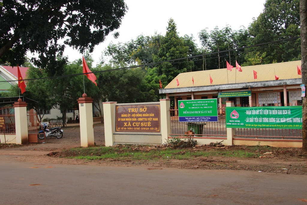 Nữ cán bộ tham lam quá đà