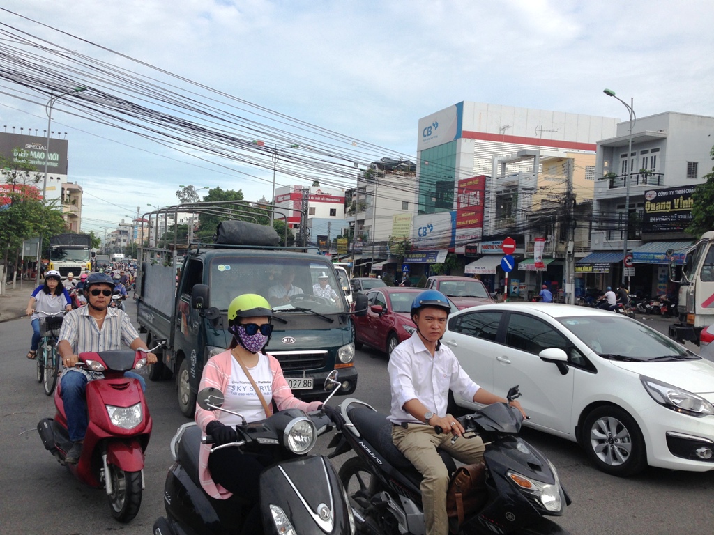 
Khu vực Mả V&ograve;ng giao với L&ecirc; Hồng Phong
