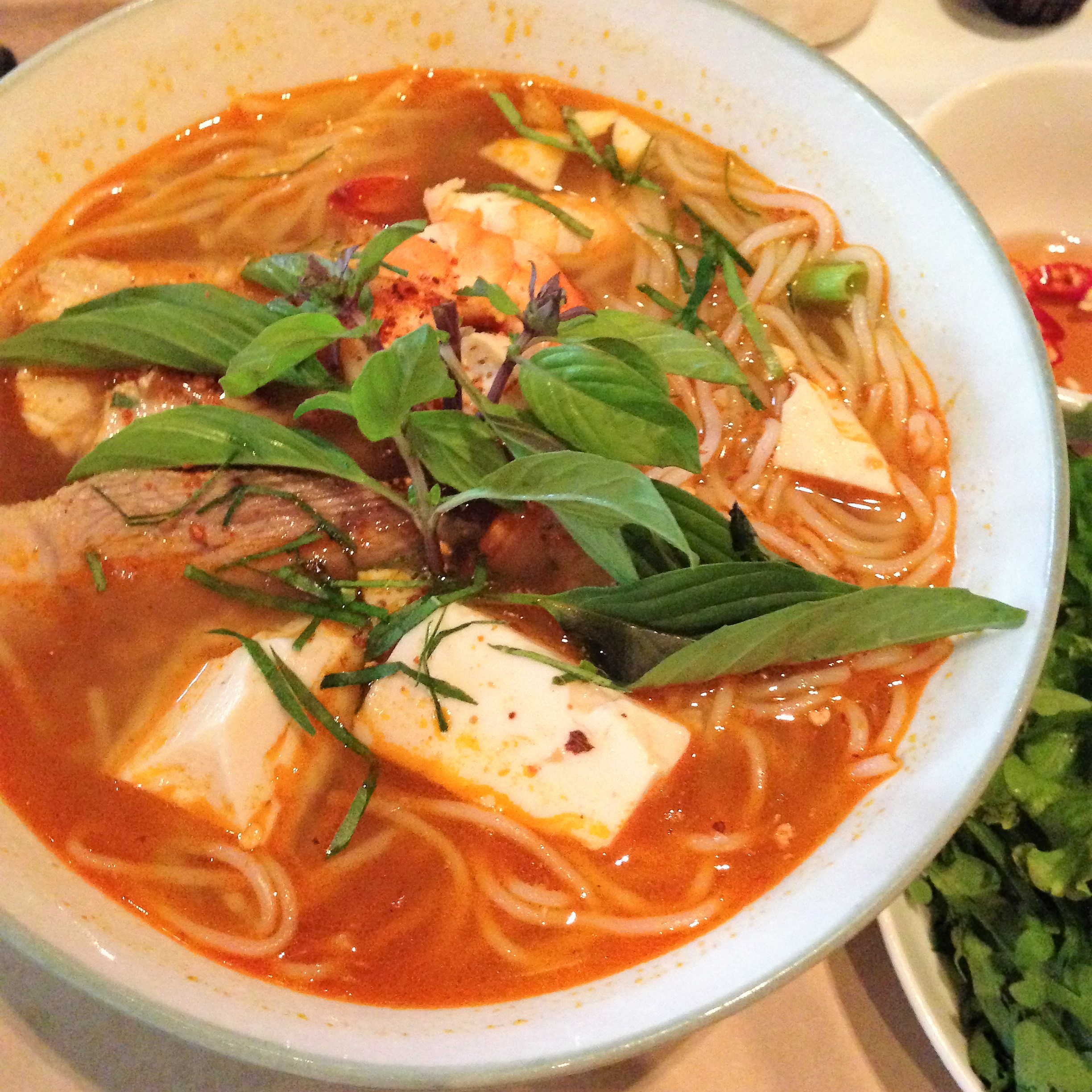 Ngon như bún Thái nhà làm