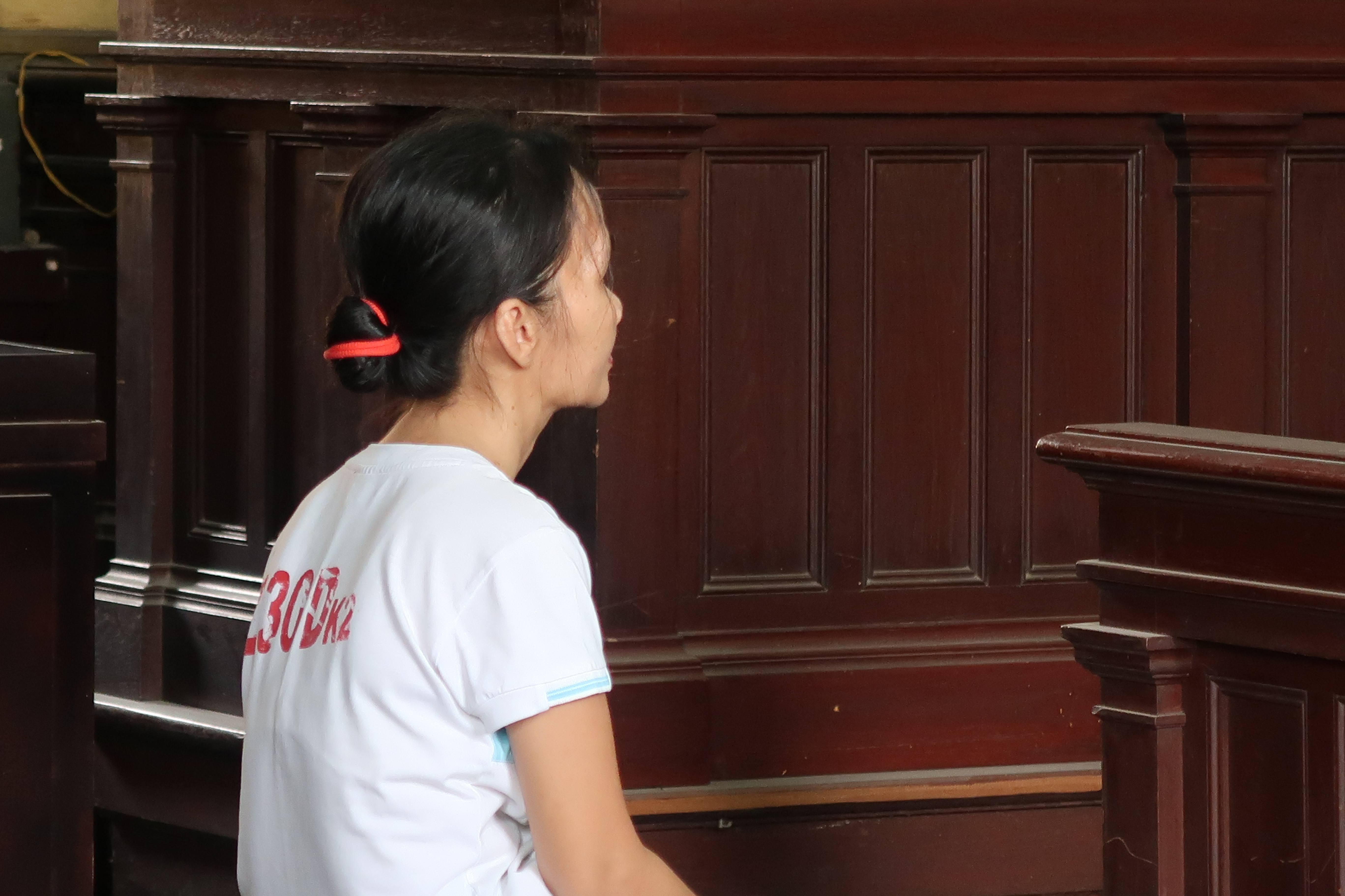 Nhờ người làm chồng giả để bán nhà tiền tỉ