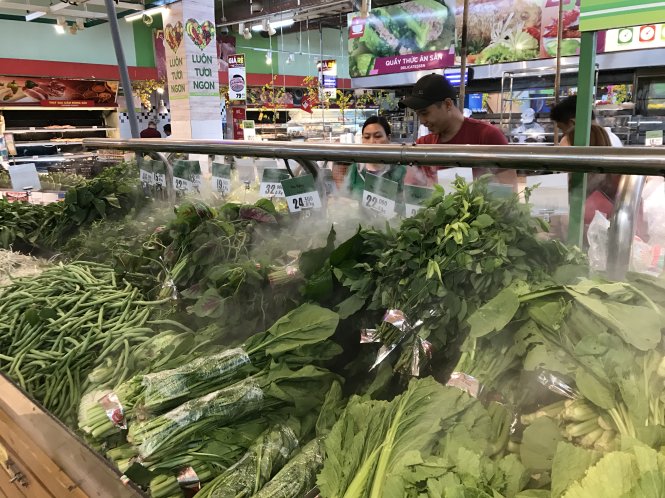 Rau xanh hút khách cuối đợt nghỉ Tết