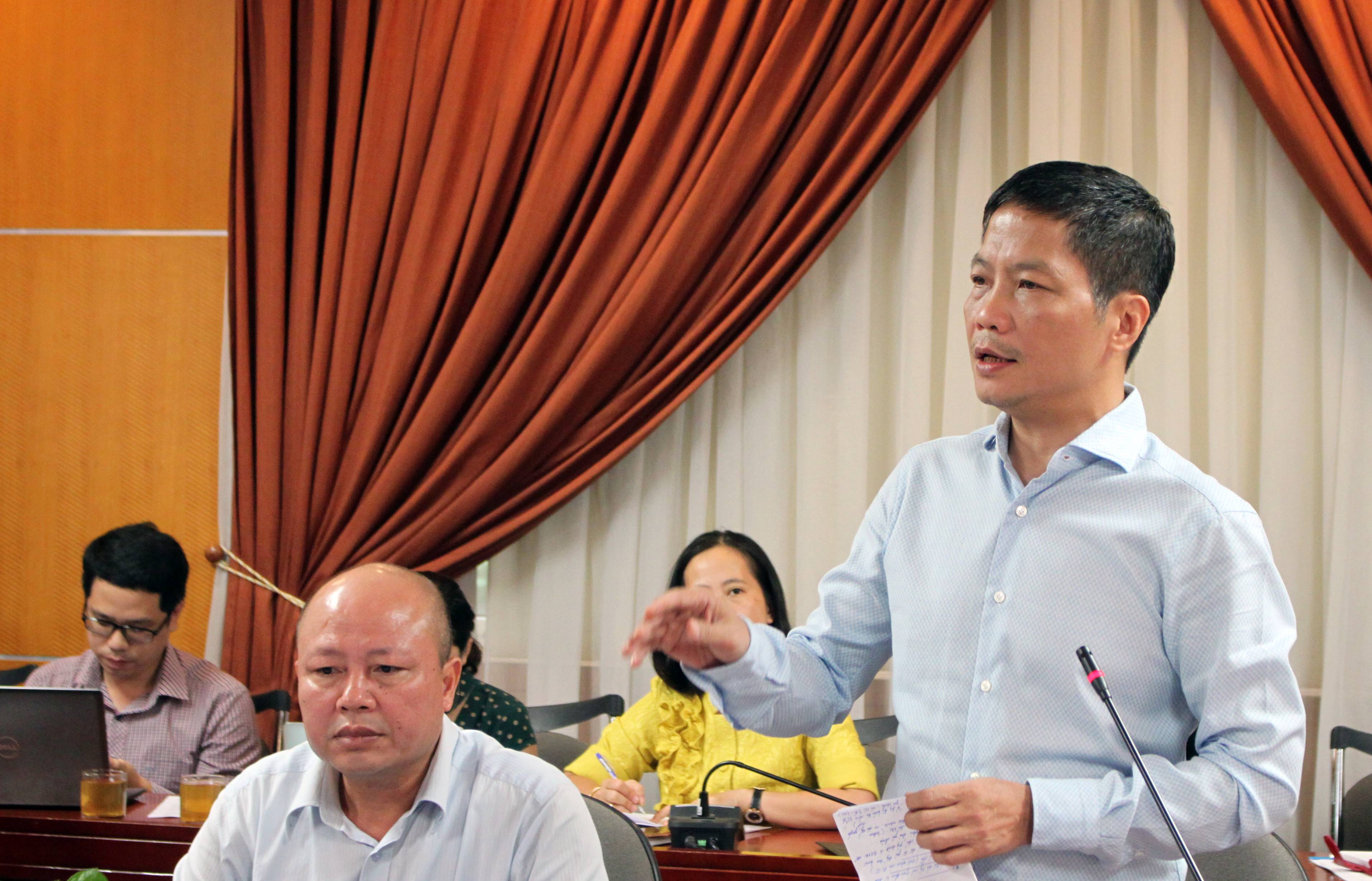 Cắt giảm 675 điều kiện kinh doanh: Không phải "phiêu lưu chính trị"