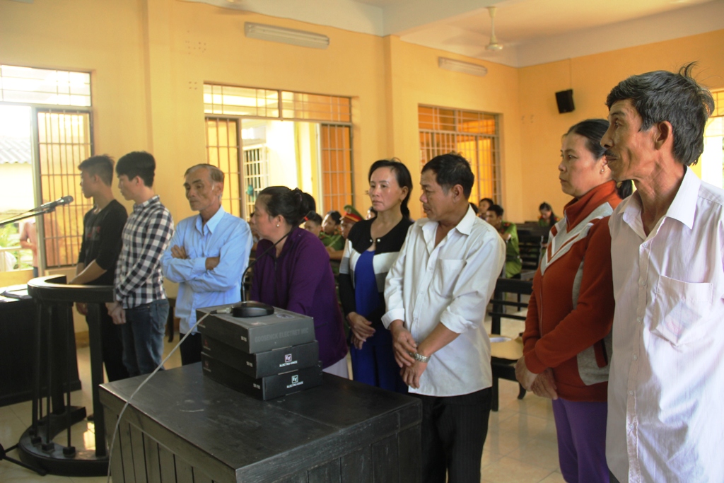 Nguy&ecirc;n c&ocirc;ng an vi&ecirc;n l&atilde;nh 8 năm 3 th&aacute;ng t&ugrave; - Ảnh 2.