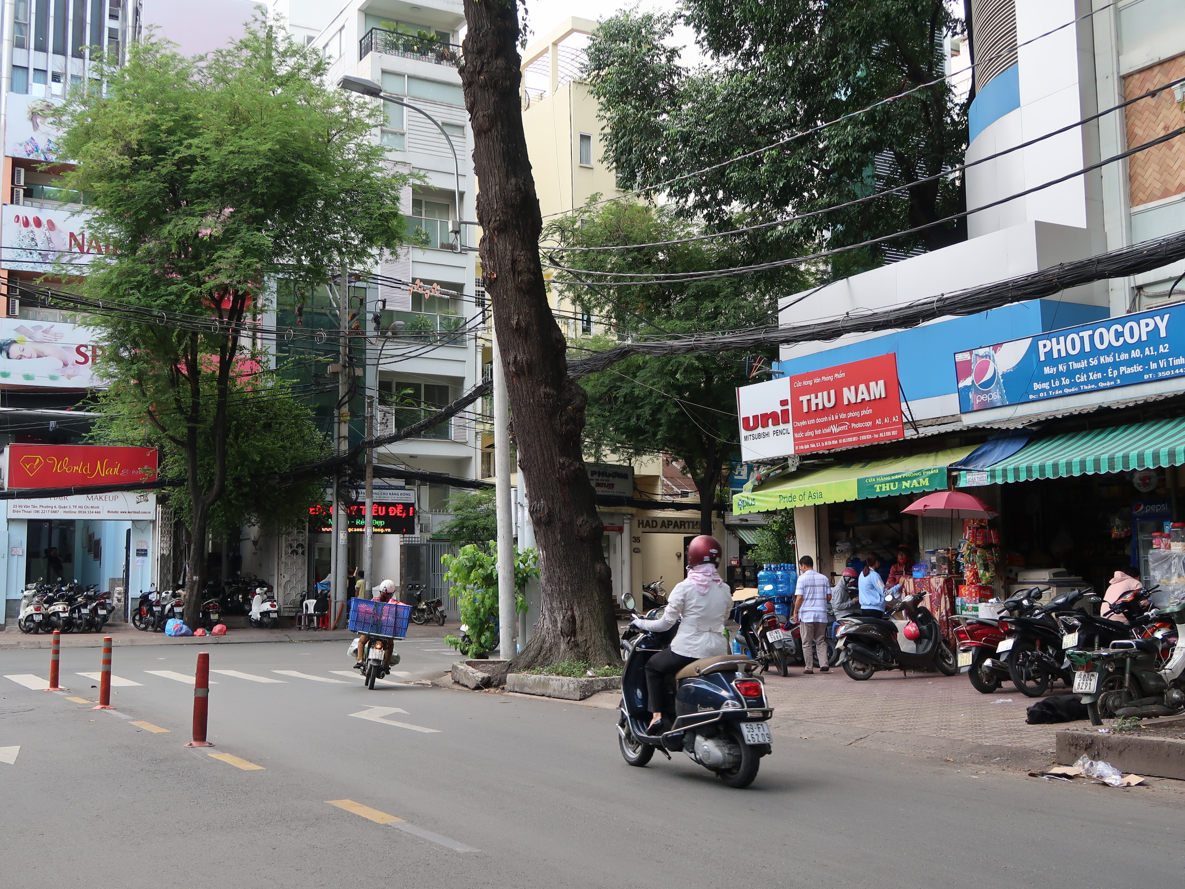 Bị đâm chết trong đám tang người thân