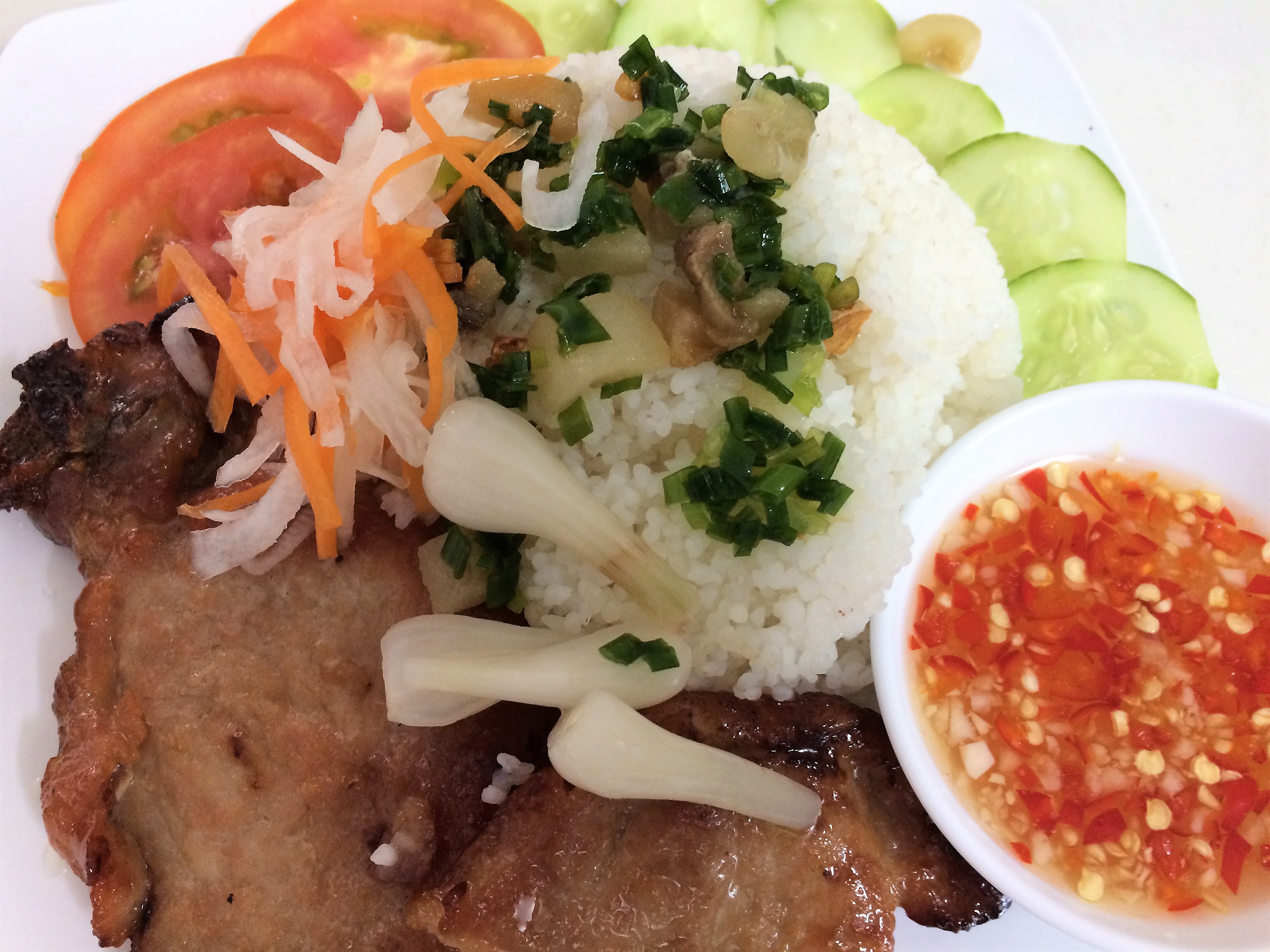 Cách làm cơm tấm sườn nướng ngon chuẩn vị