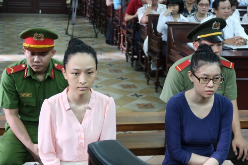 &Ocirc;ng Cao To&agrave;n Mỹ l&uacute;ng t&uacute;ng khi trả lời t&ograve;a - Ảnh 2.