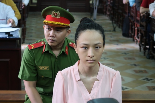 “Quyền im lặng” và phán quyết của tòa