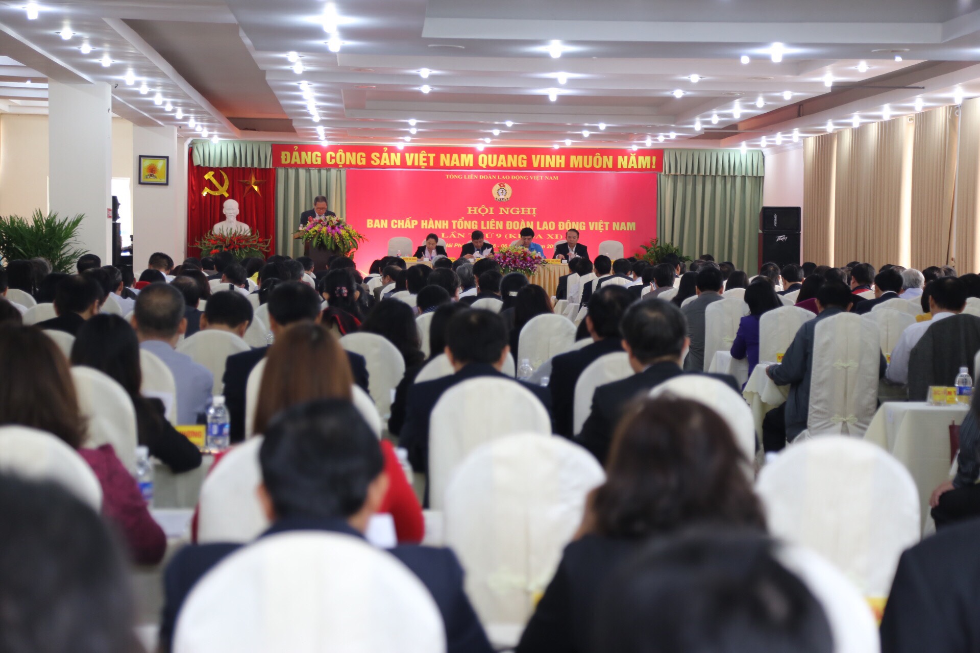 
Quang cảnh hội nghị
