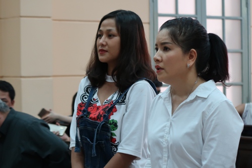 Diễn vi&ecirc;n Ngọc Trinh kh&oacute;c nức nở trước t&ograve;a - Ảnh 4.