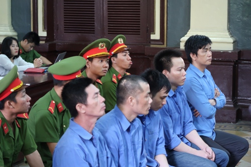 Xét xử băng giang hồ làm loạn Bến xe Miền Đông