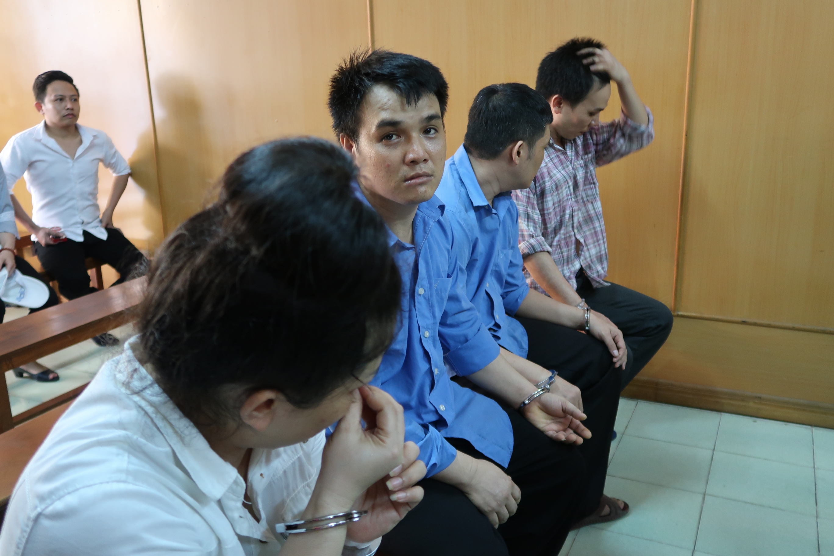 Nhóm bạn ở tù hoài không chán!