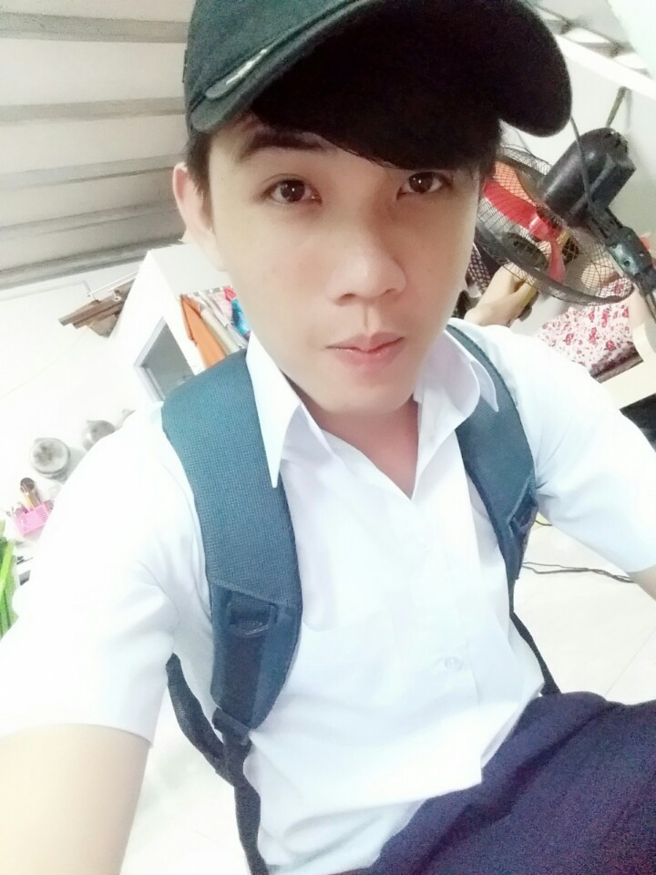 Nhựt trở về Cà Mau học tiếp lớp 10
