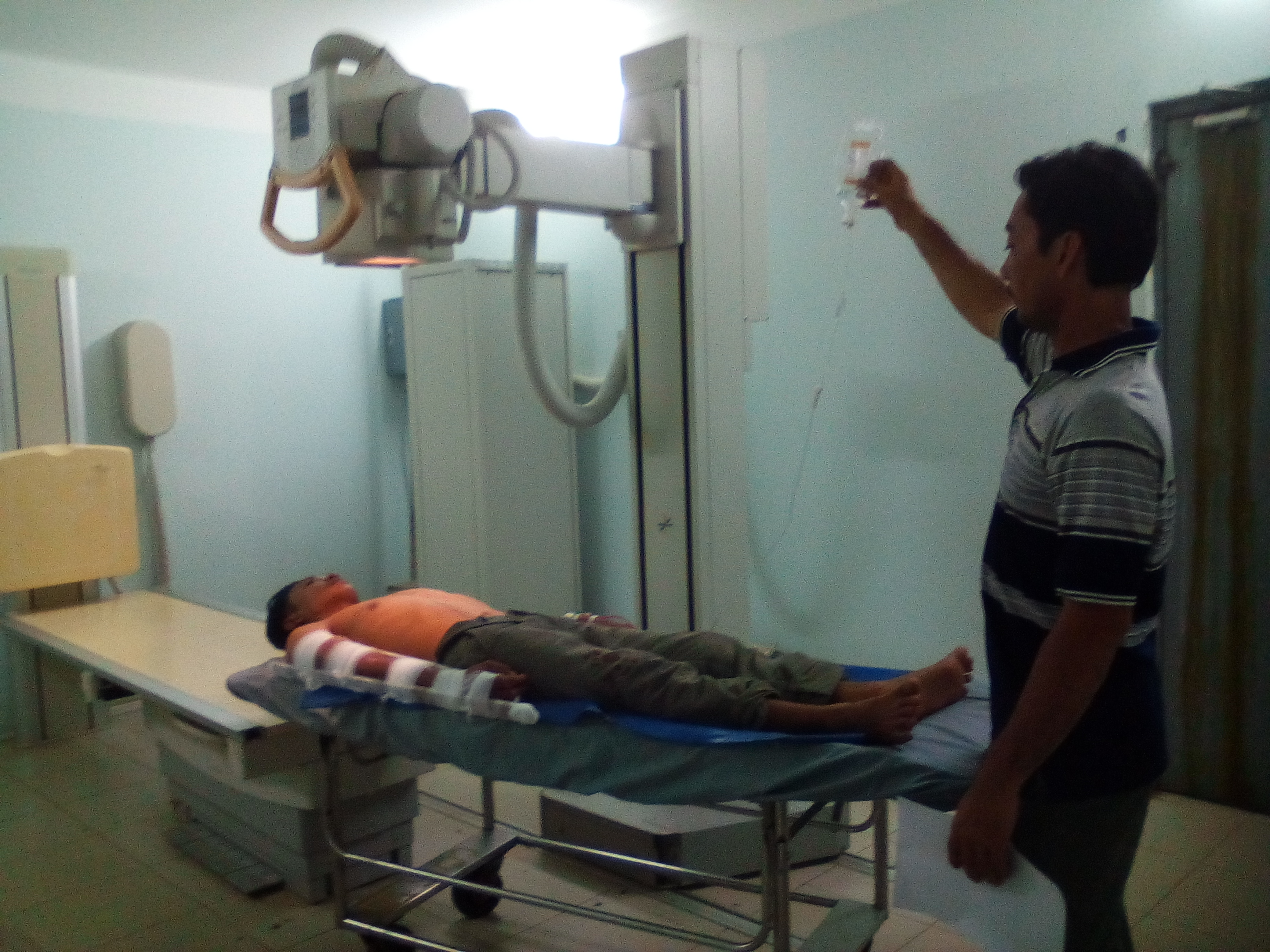 
Anh S. đang được điều trị tại Bệnh viện Đa khoa Tr&agrave; Vinh
