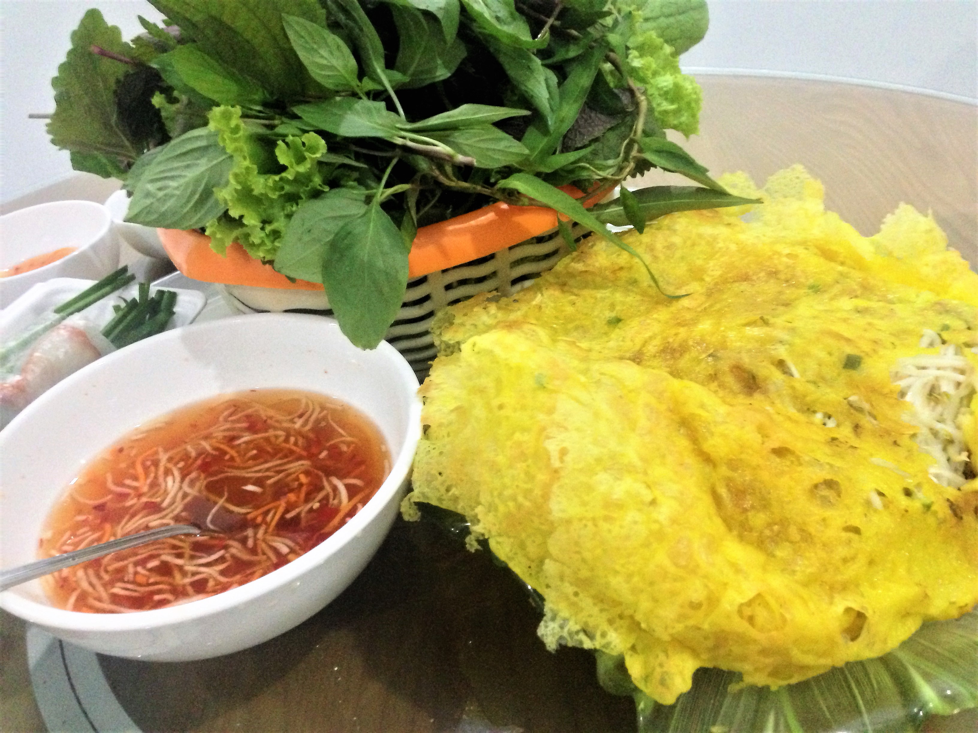 Bánh xèo vợ làm mang hương vị yêu thương