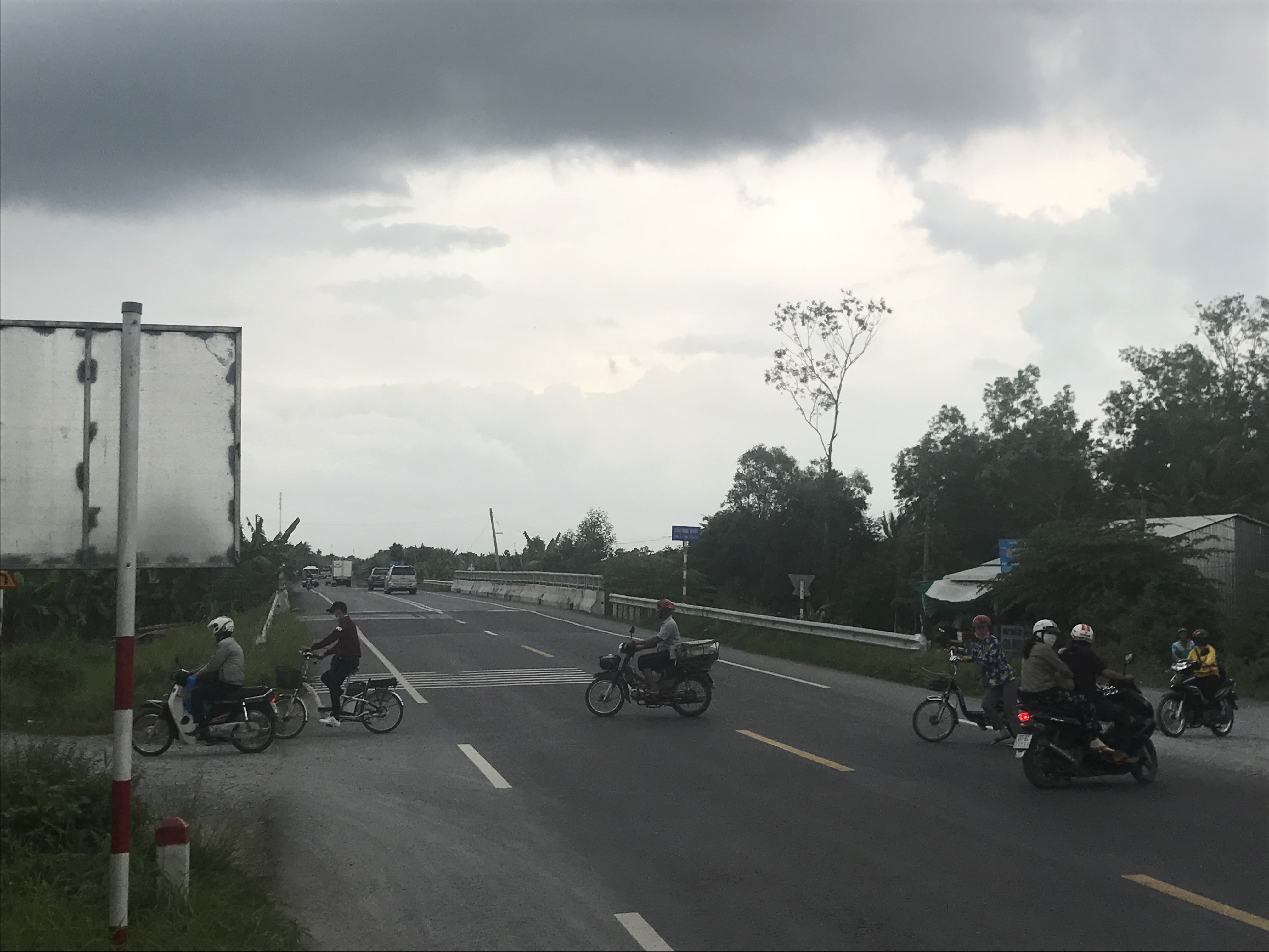 2 cây cầu ở Cai Lậy biến mất: Thứ trưởng Bộ GTVT lý giải không đúng - Ảnh 5.