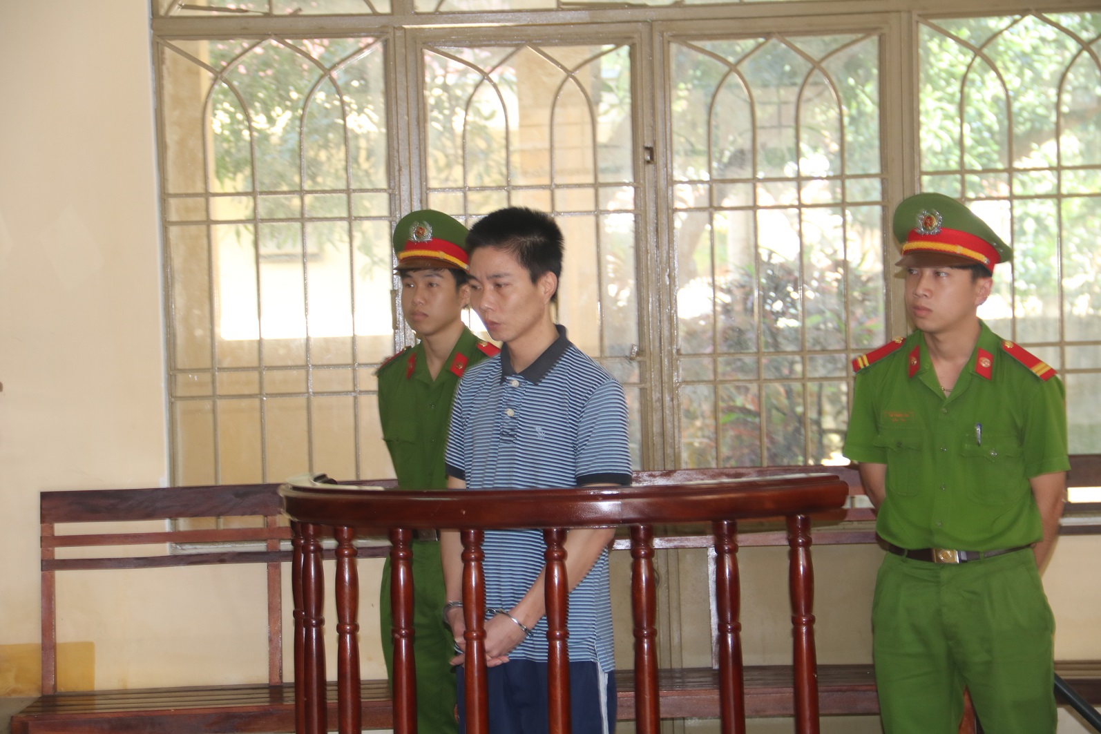 Không đòi được lương, đâm chết chủ thầu
