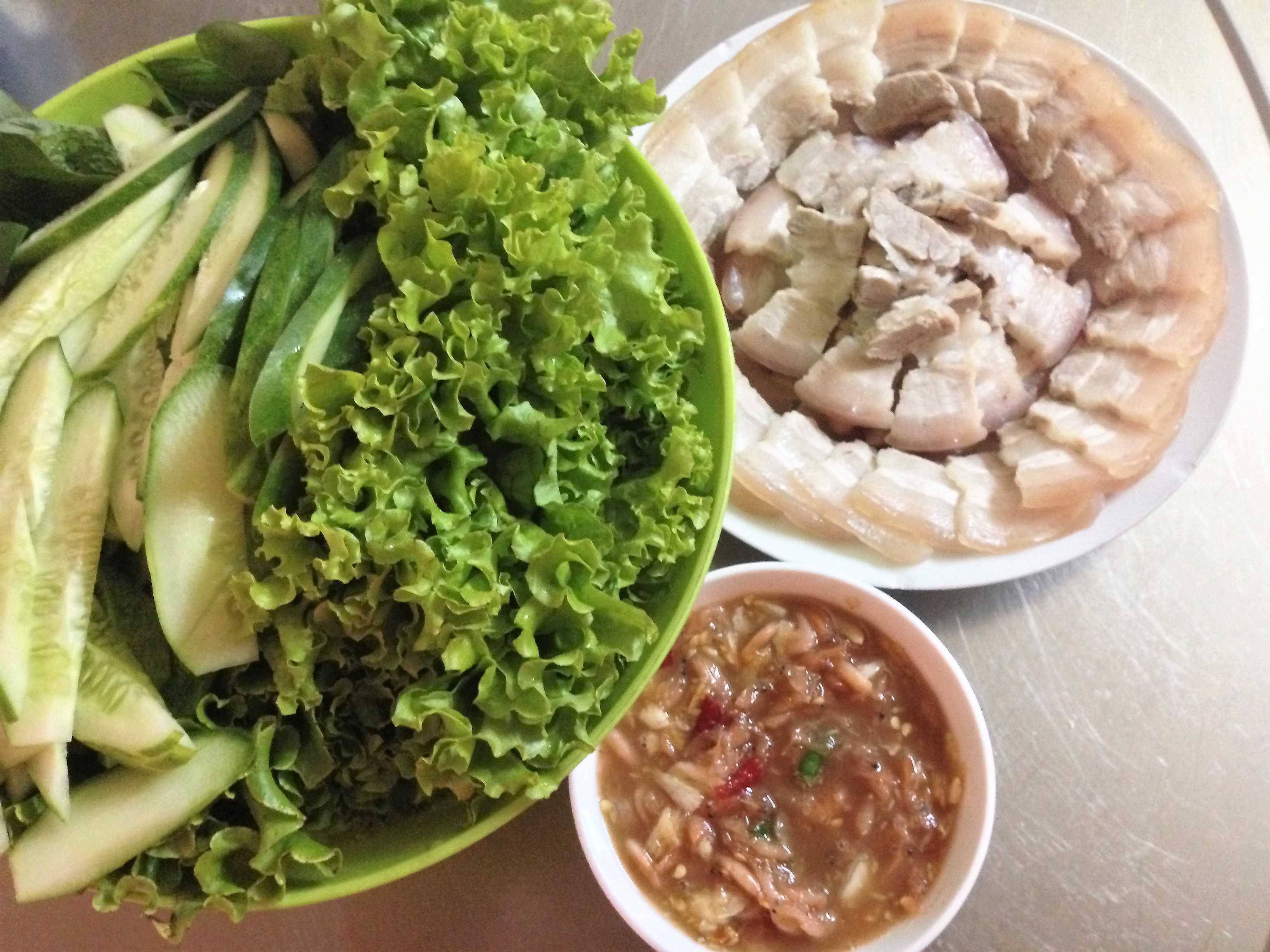 Mắm tép thịt luộc