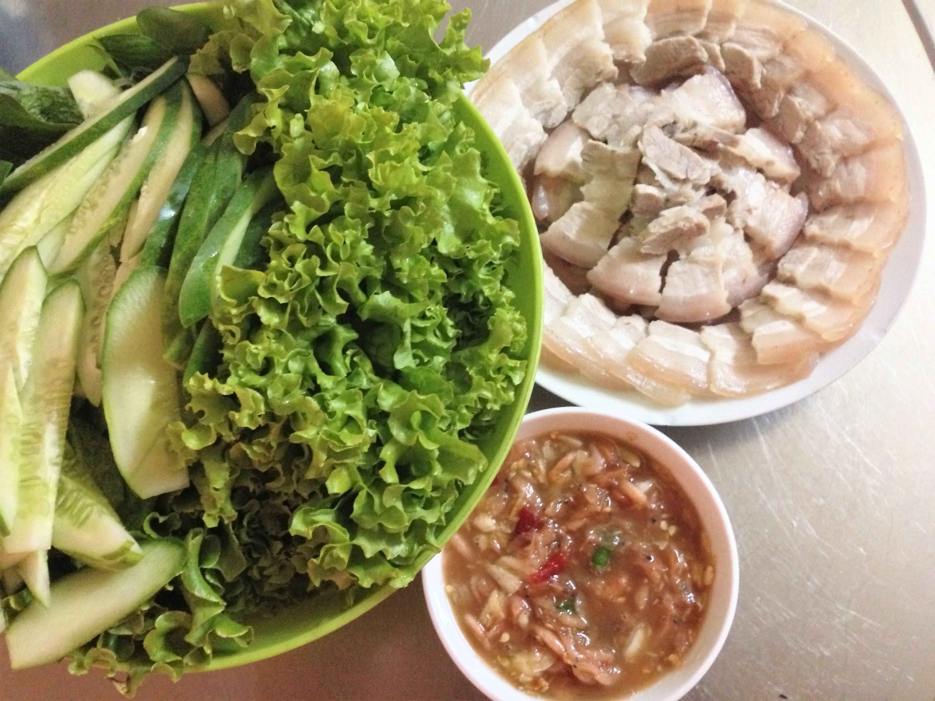 Nghe trong nắng xuân có chút hương vị quê nhà