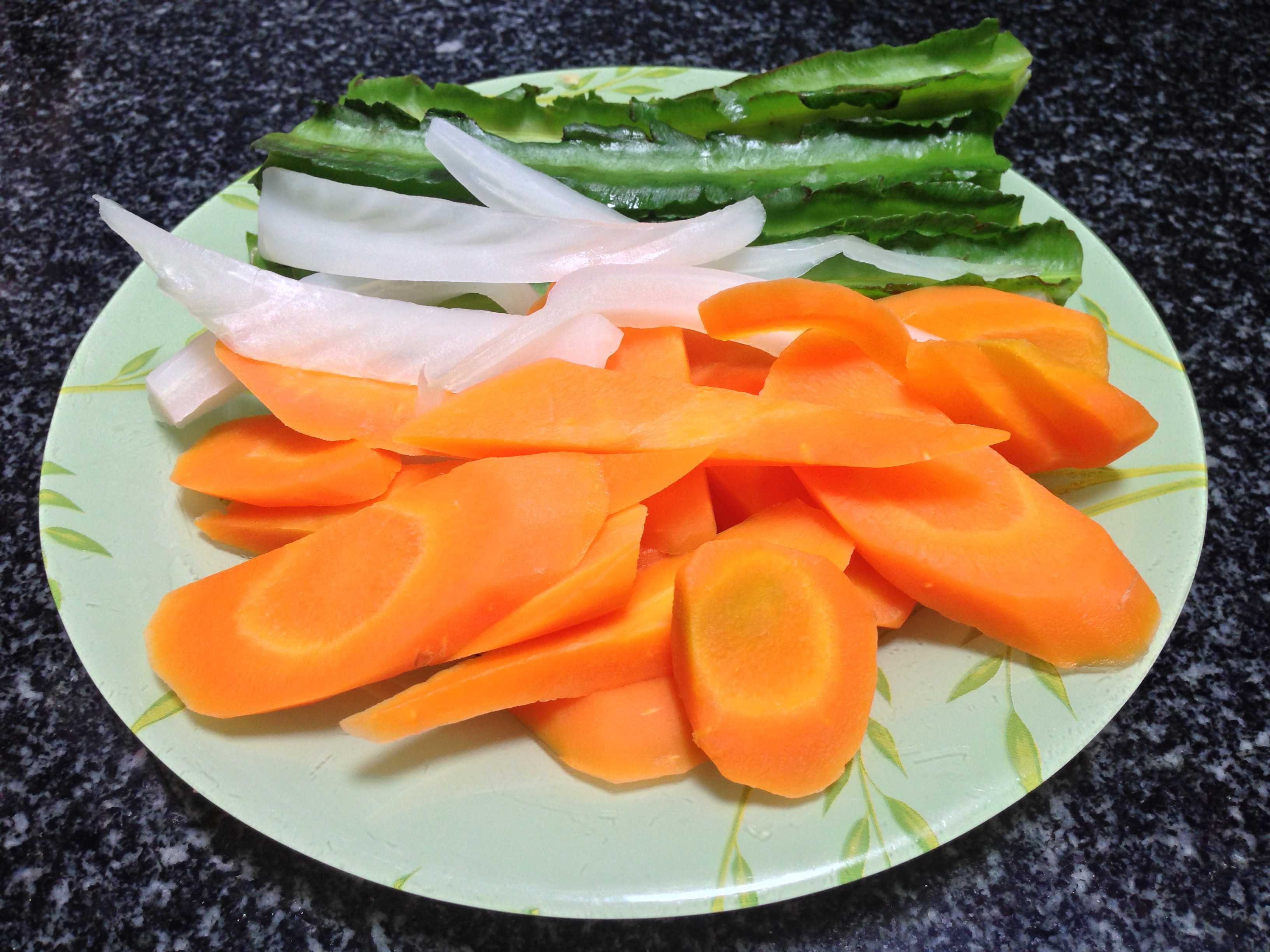 
Rau củ luộc cho bữa ăn chay
