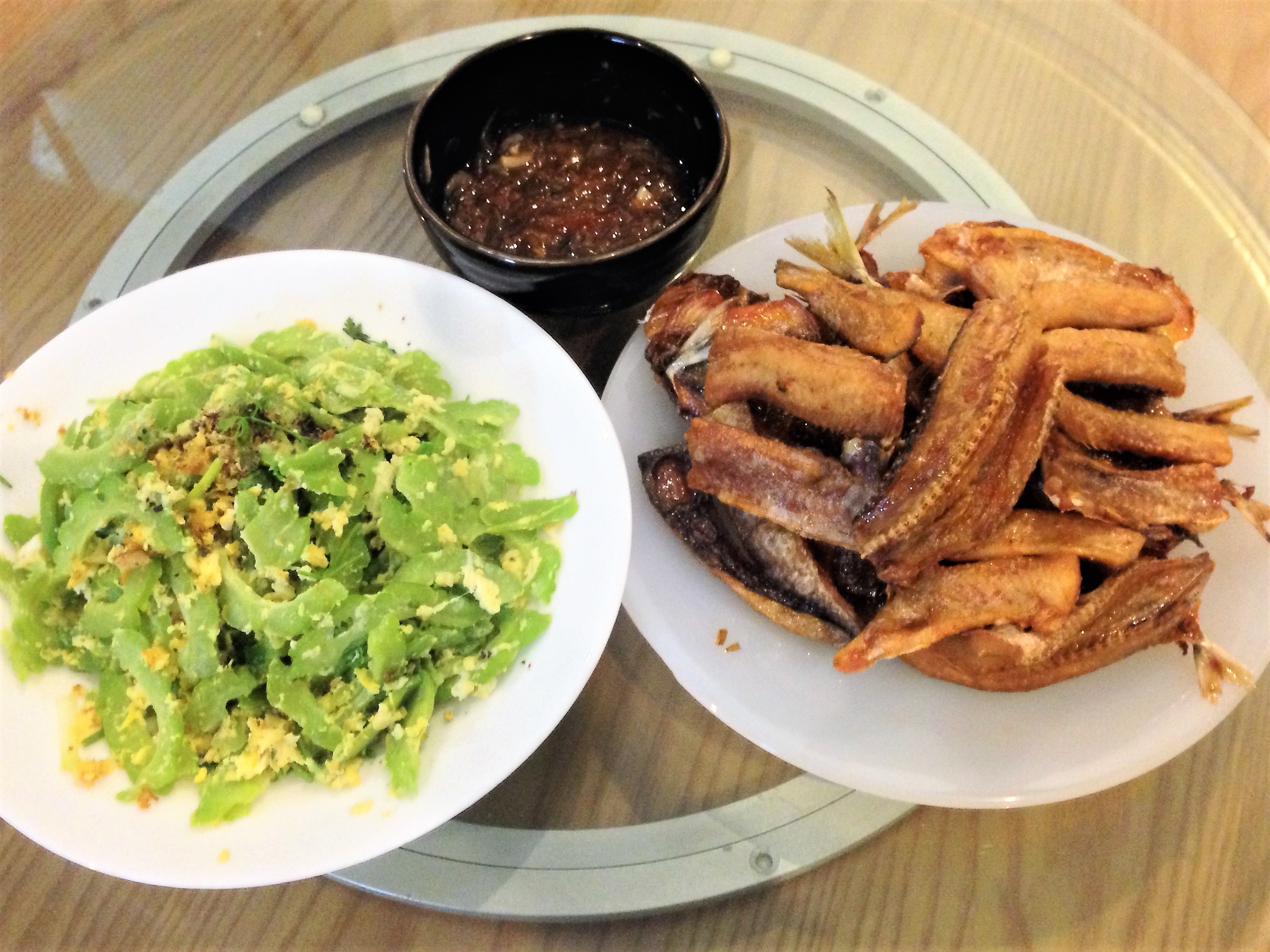 
Bữa ăn đơn sơ m&agrave; ngon đến lạ l&ugrave;ng
