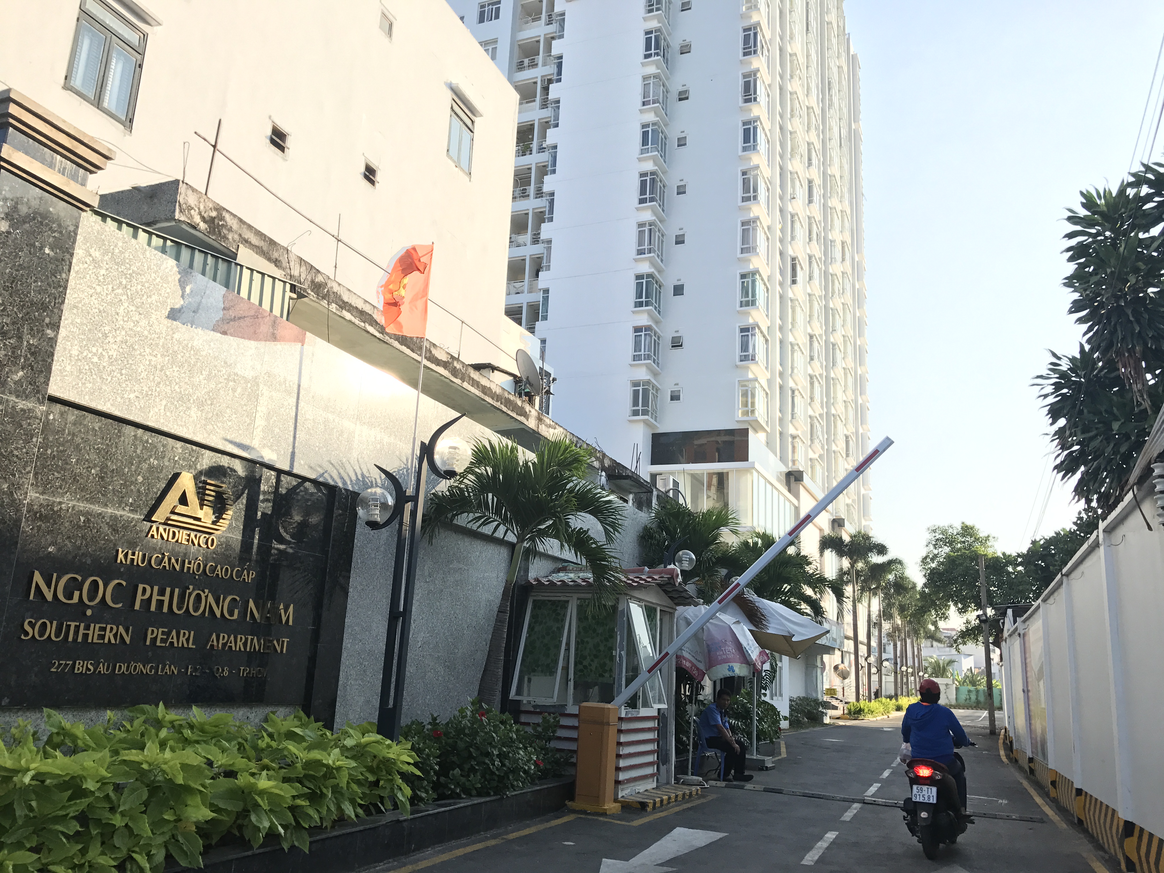 “Tuýt còi” 14 chung cư chưa nghiệm thu đã cho cư dân vào ở