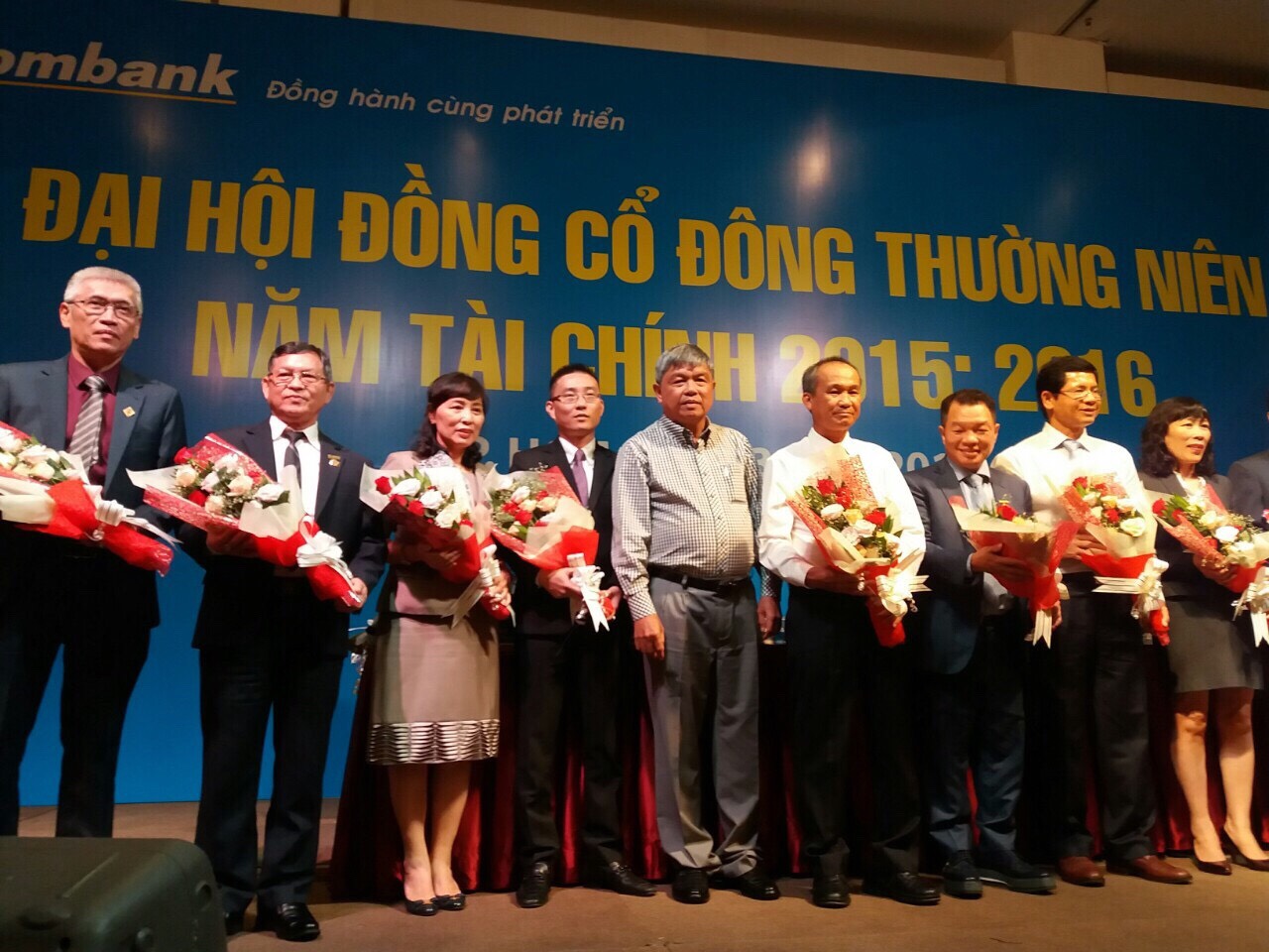 &Ocirc;ng chủ Him Lam ch&iacute;nh thức l&agrave;m chủ tịch HĐQT Sacombank - Ảnh 1.