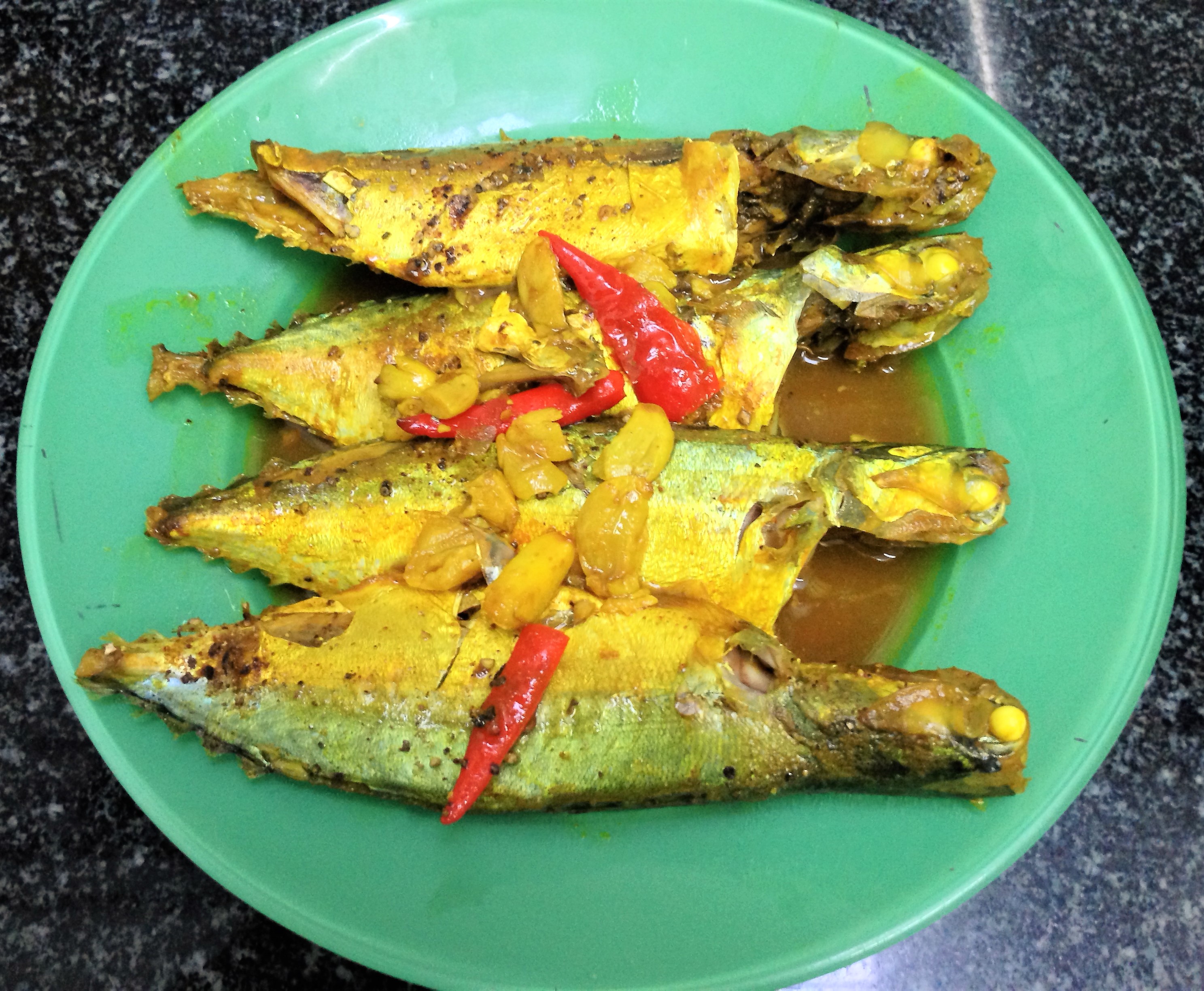 
C&aacute; bạc m&aacute; kho tỏi ớt

