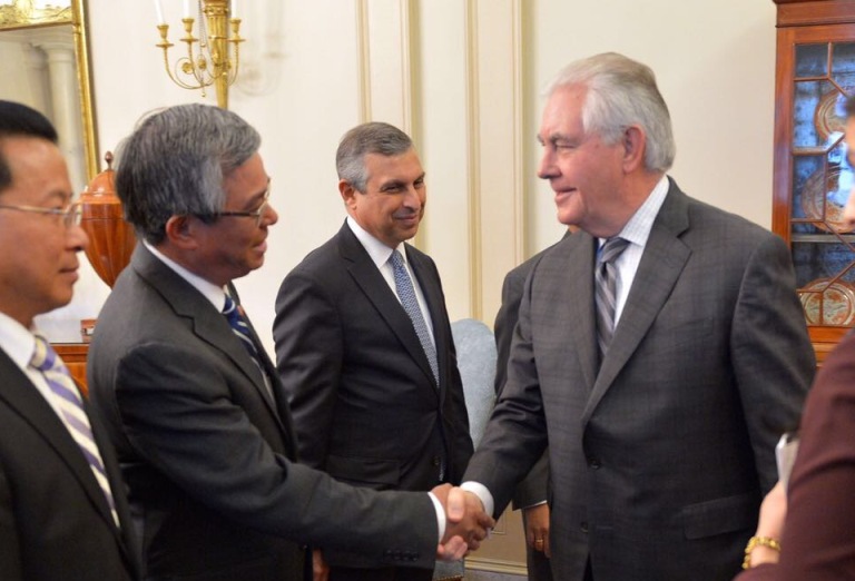 Đại sứ Việt Nam lần đầu gặp tân Ngoại trưởng Mỹ Rex Tillerson