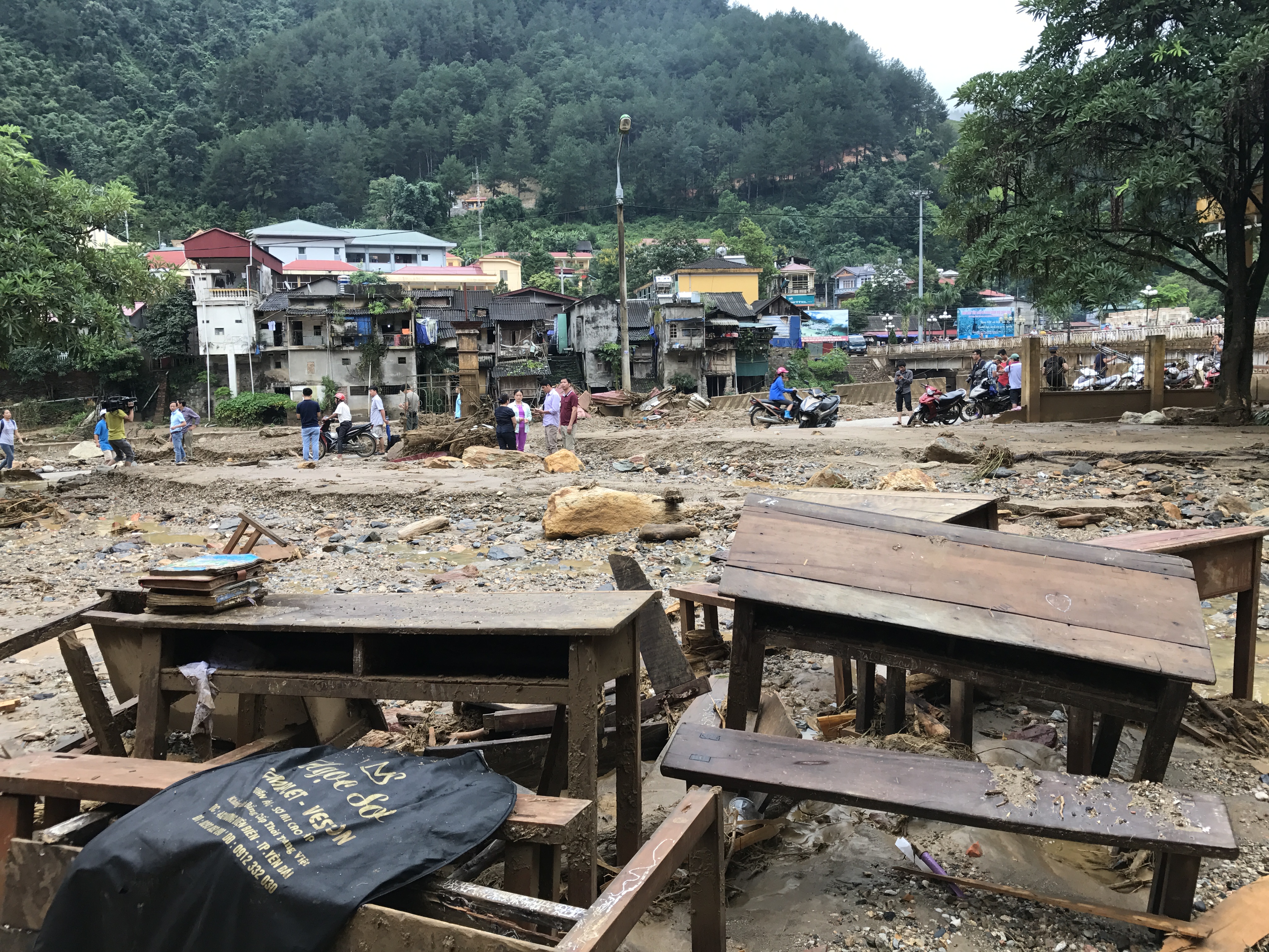 M&ugrave; Cang Chải tan hoang sau lũ qu&eacute;t kinh ho&agrave;ng - Ảnh 3.
