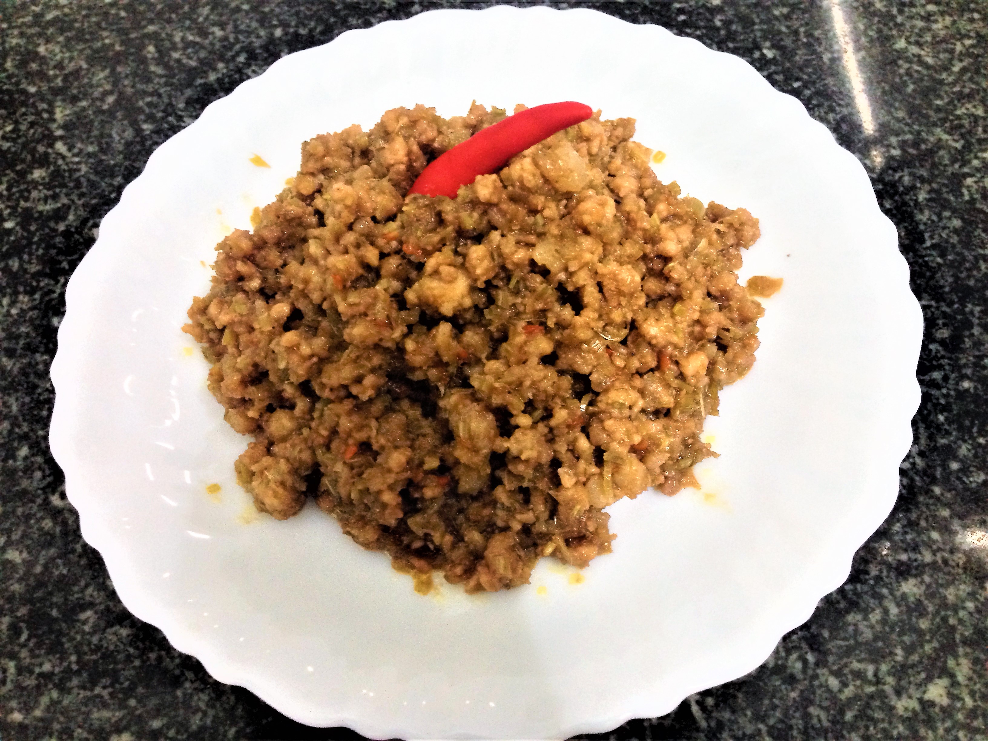 Thịt bằm x&agrave;o mắm ruốc: Đơn giản lại ngon cơm - Ảnh 5.