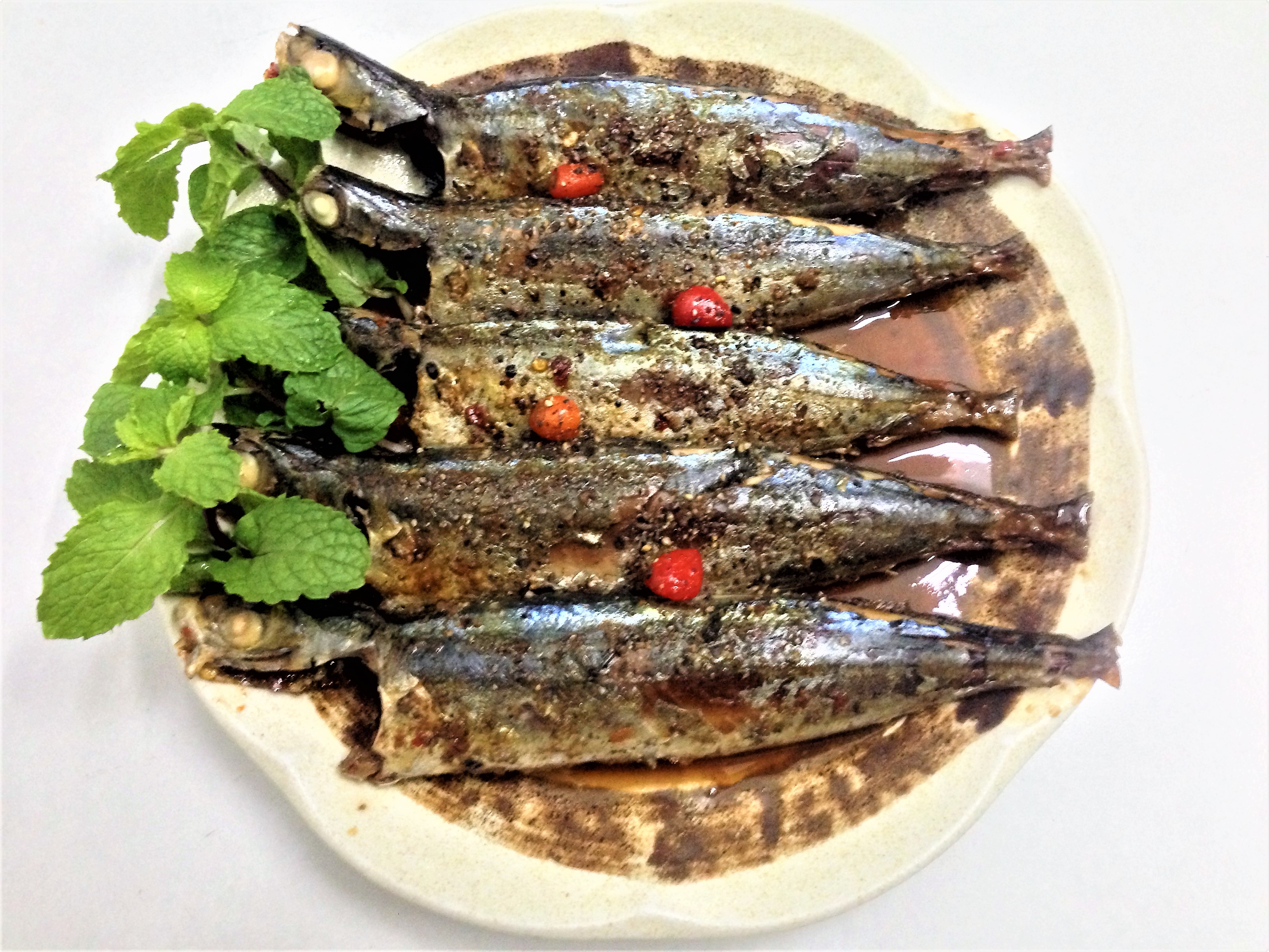 Đậm đà cá nục kho tiêu