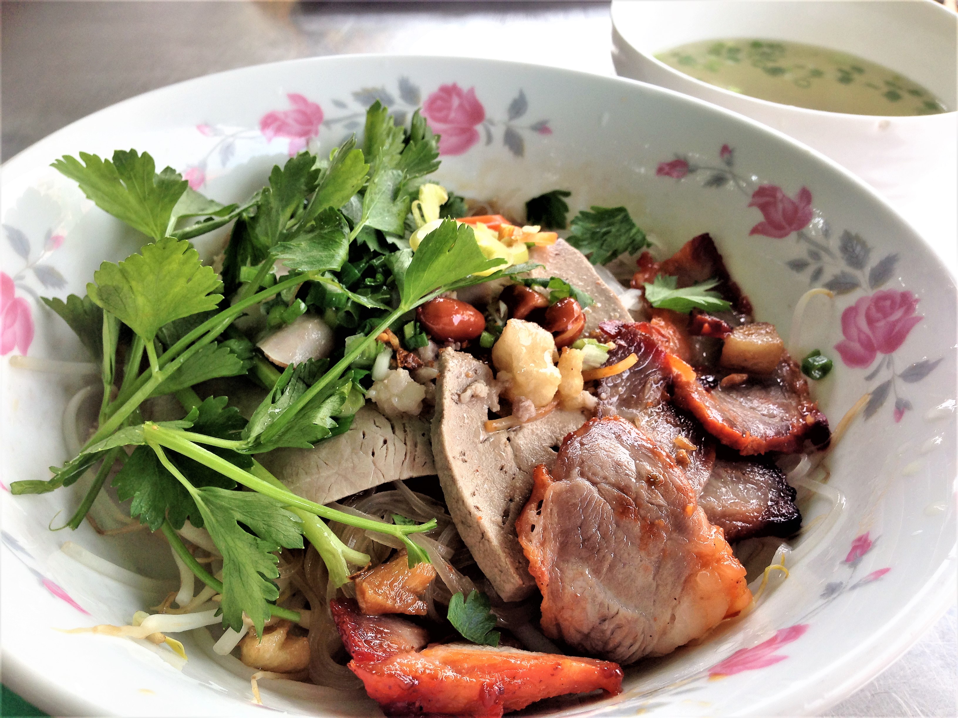 “Tao thèm hủ tiếu khô quá!”