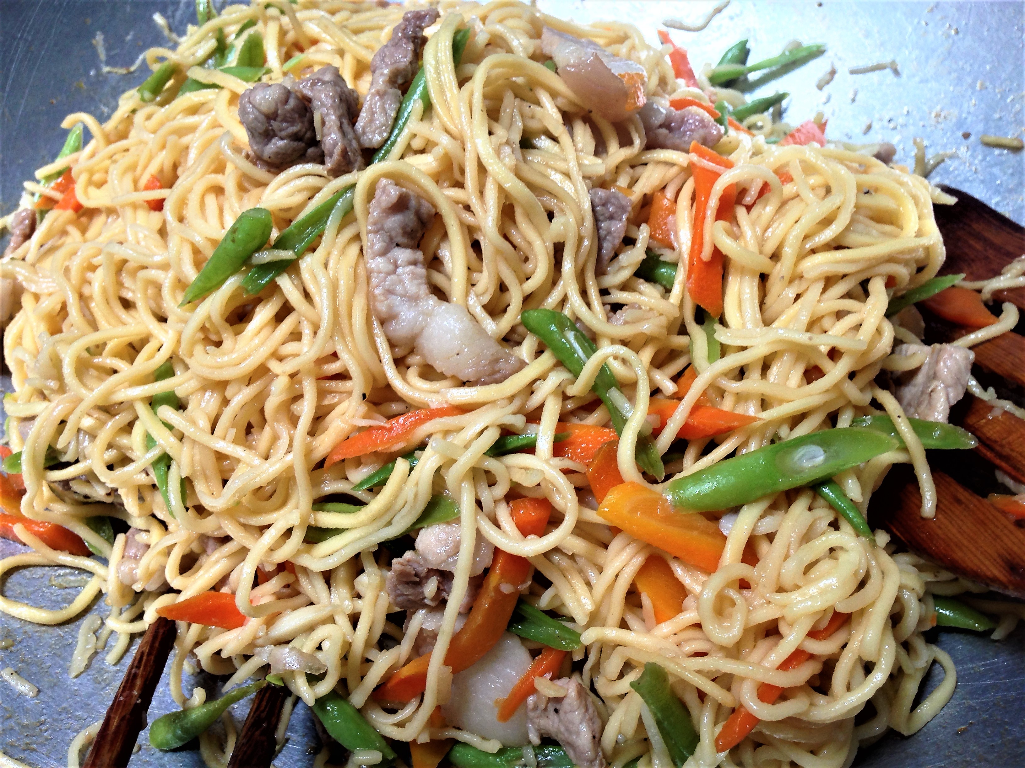 M&igrave; trứng x&agrave;o cho bữa s&aacute;ng th&ecirc;m ngon - Ảnh 6.