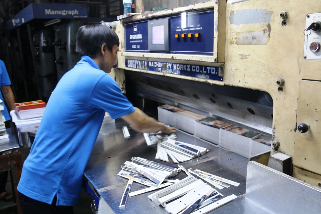 Tiêu hủy hơn 1.400 ấn phẩm vi phạm địa giới hành chính Việt Nam