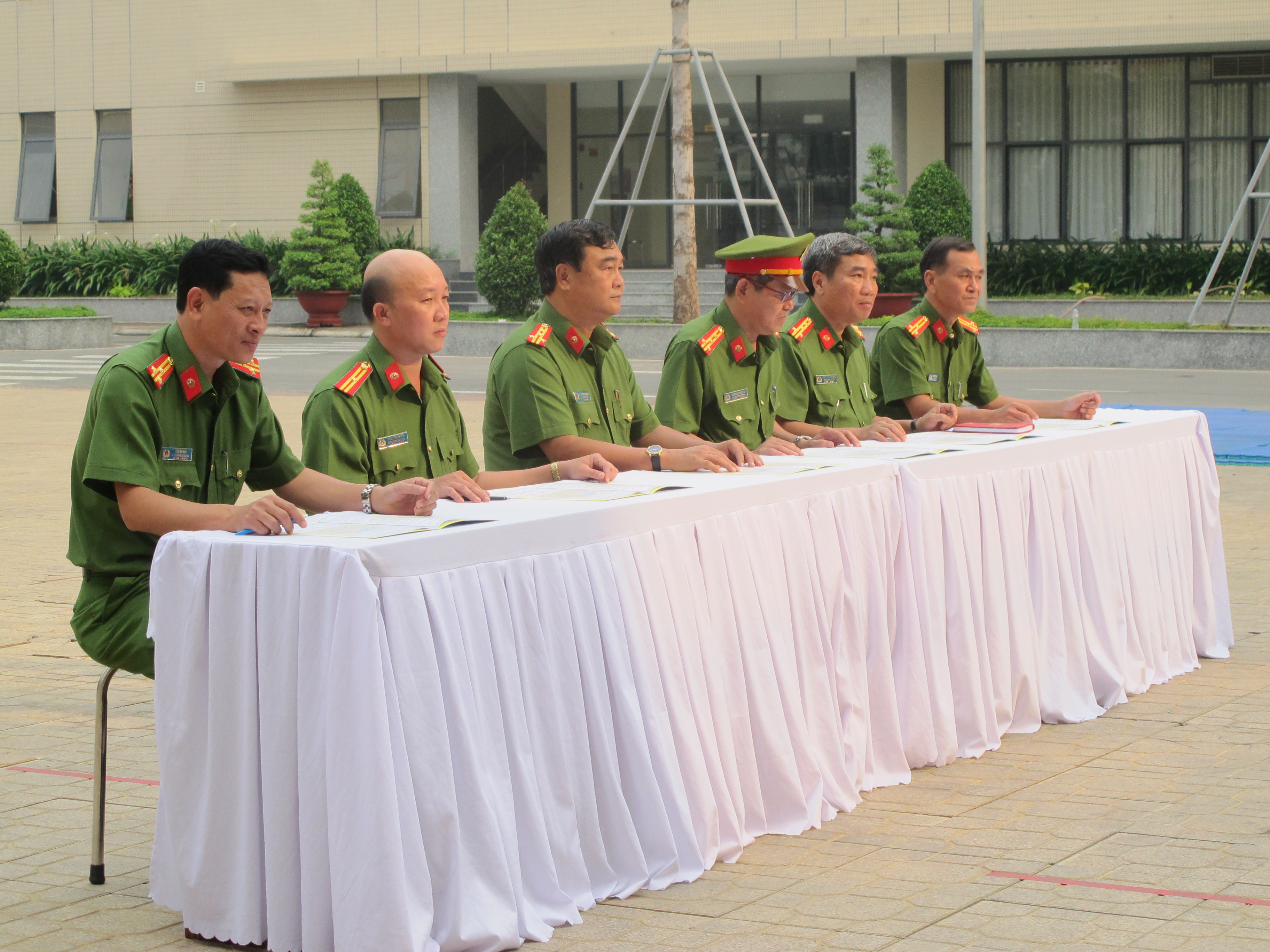 Bổ nhiệm Trưởng Công an huyện Bình Chánh