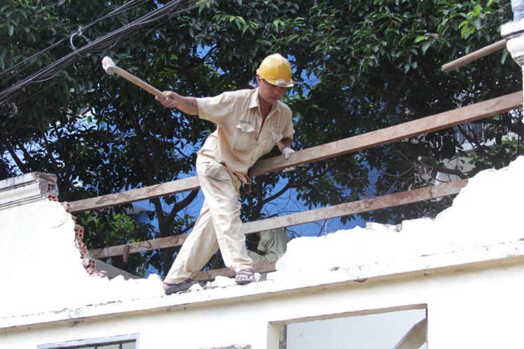 Độc chiêu giành lại vỉa hè của quận 3