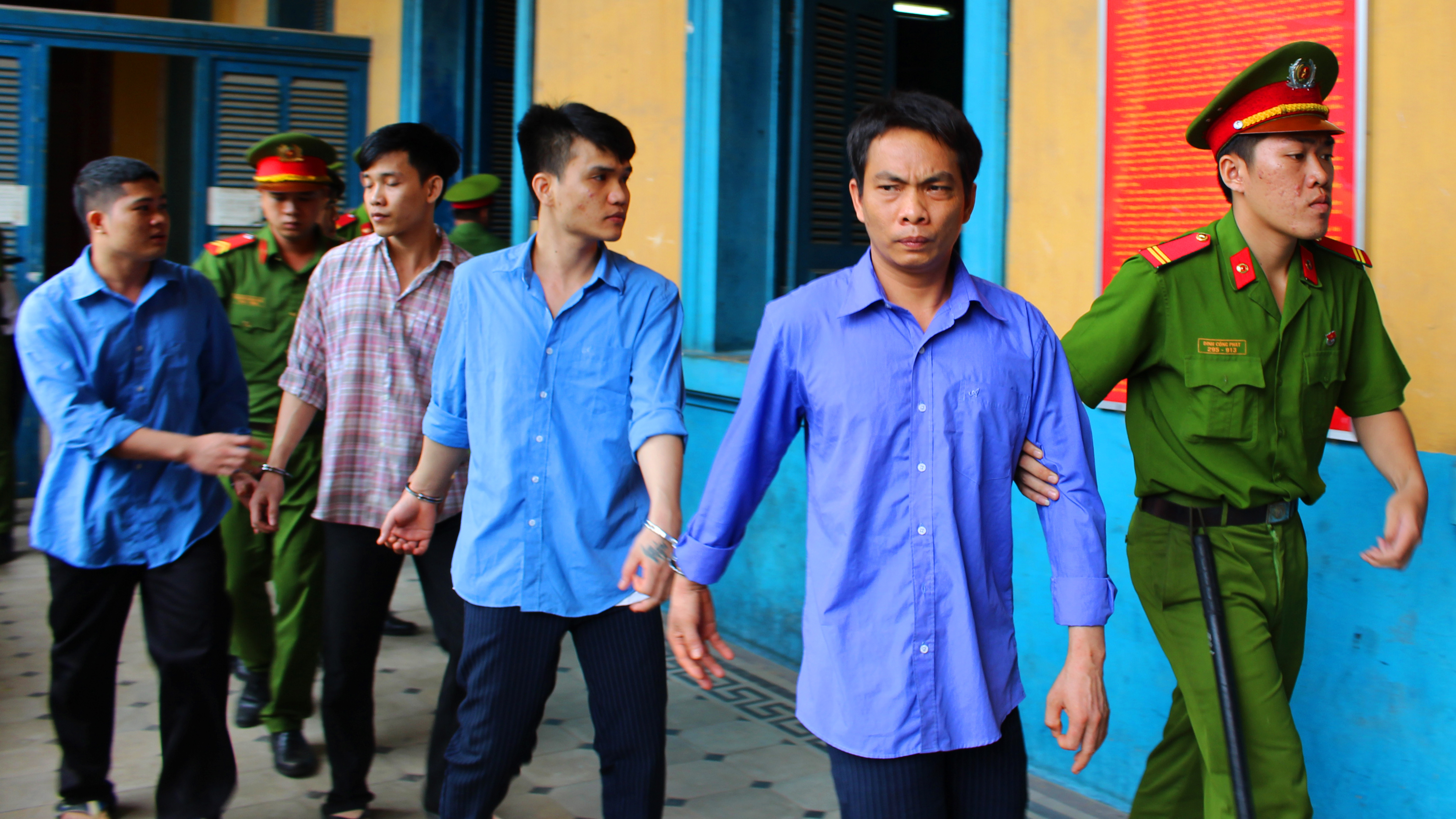 Giảm án cho hung thủ gây chết người trong đám tang - Ảnh 1.