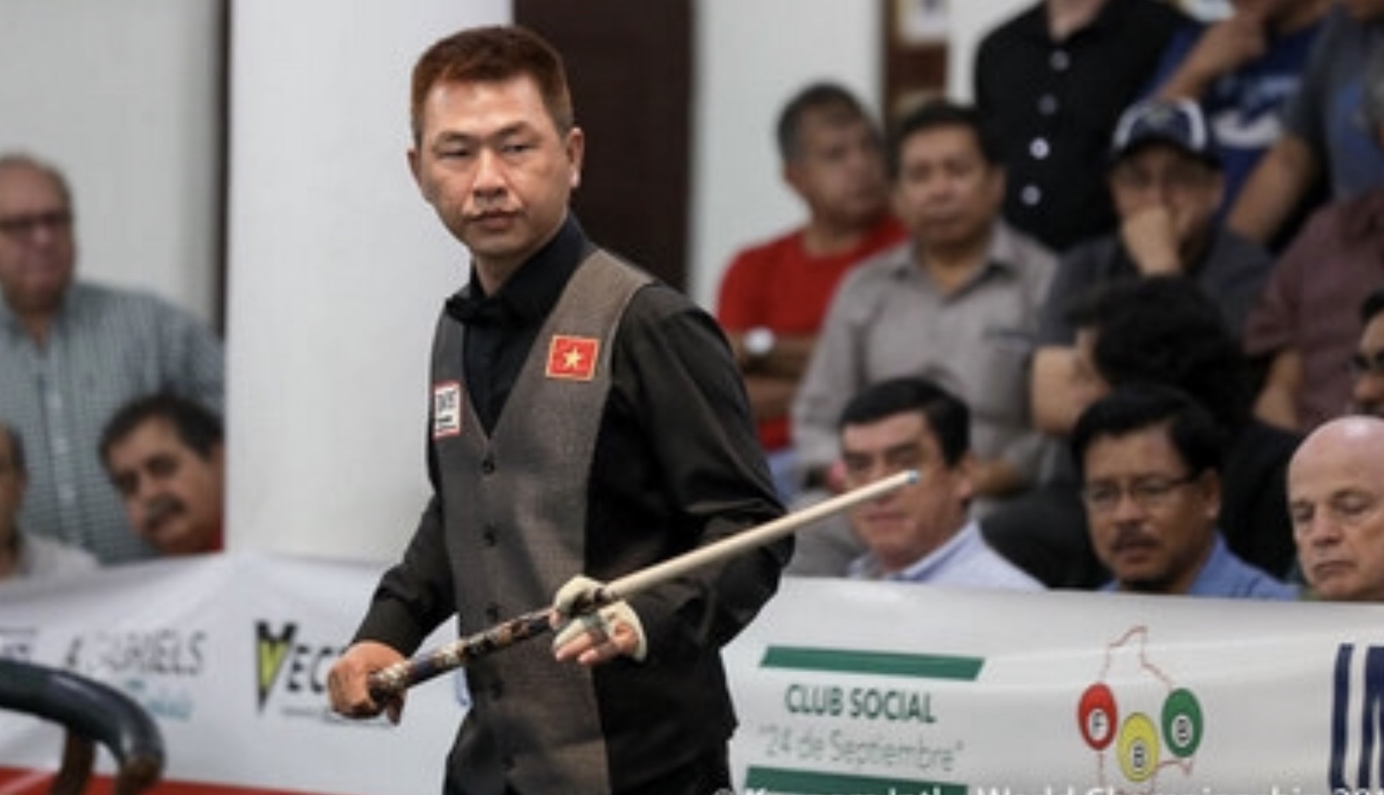 Thua đau tie-break, Mã Minh Cẩm giành HCĐ carom 3 băng thế giới - Ảnh 2.