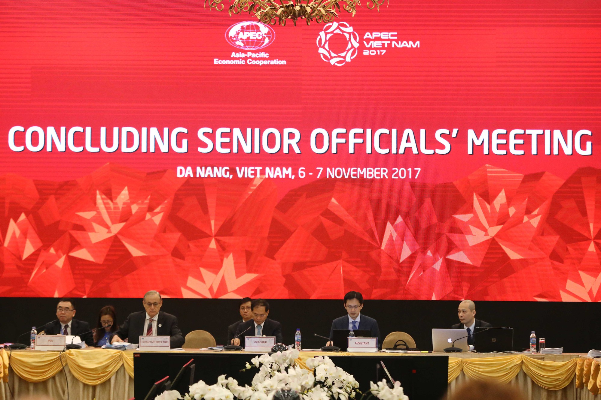 Hội nghị quan chức cấp cao mở m&agrave;n tuần lễ APEC 2017 - Ảnh 1.