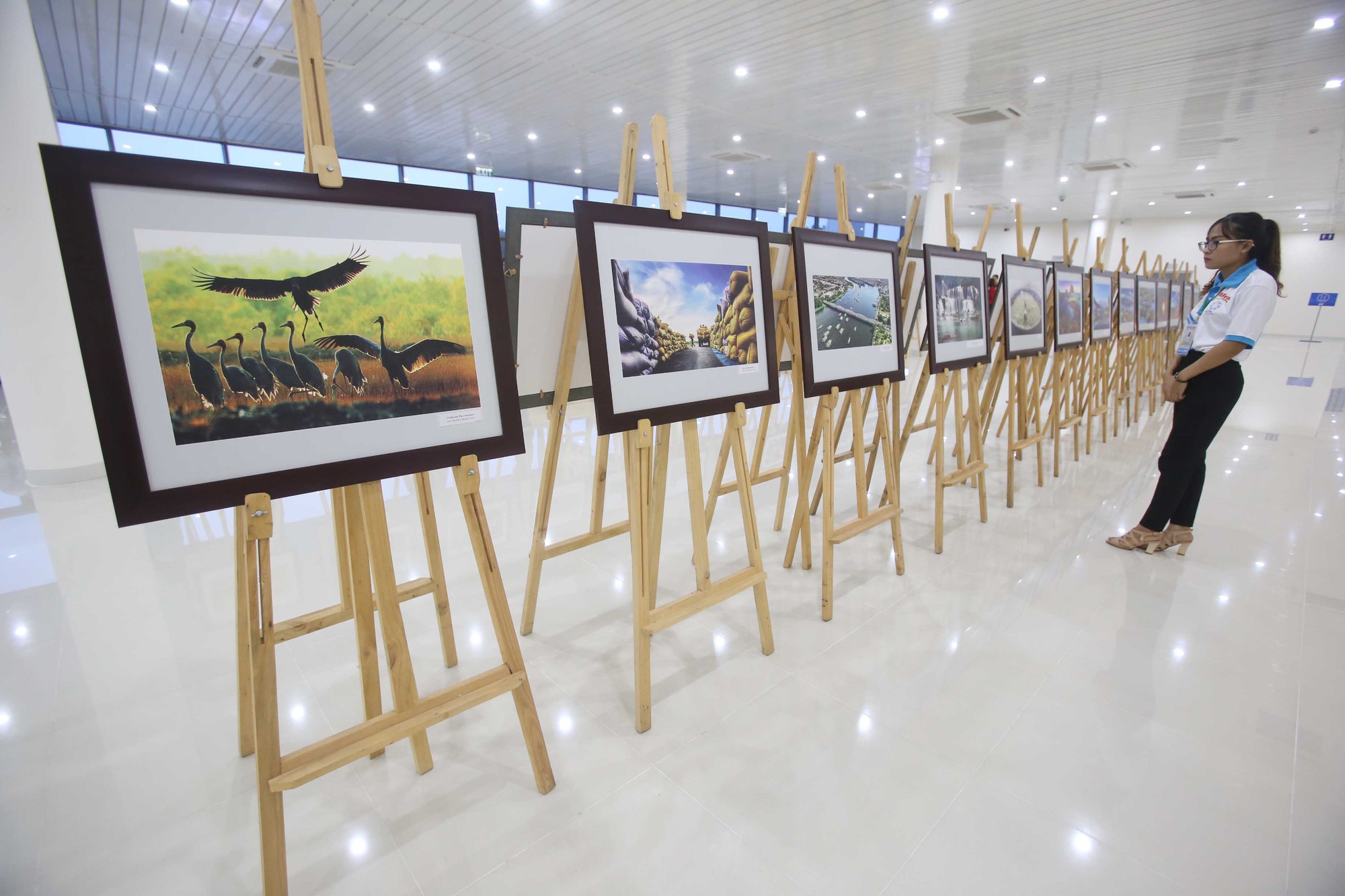 Trung tâm Báo chí sẵn sàng cho APEC 2017 - Ảnh 16.