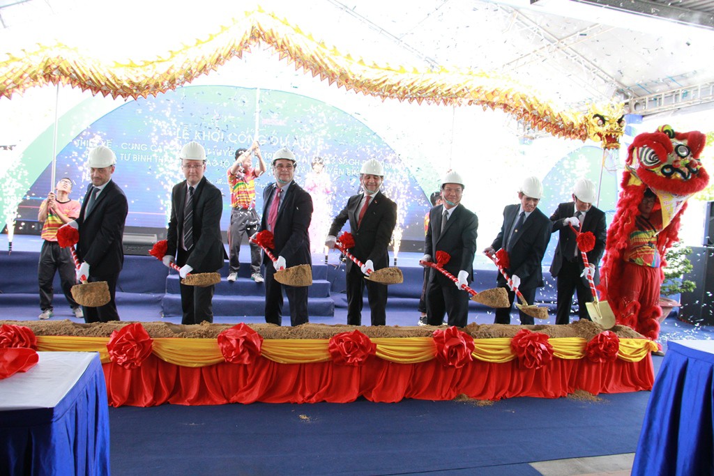 Thi công lắp đặt tuyến ống truyền nước sạch cho TP HCM